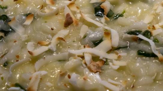 Risotto all’aglio orsino, caciocavallo e ricotta affumicata